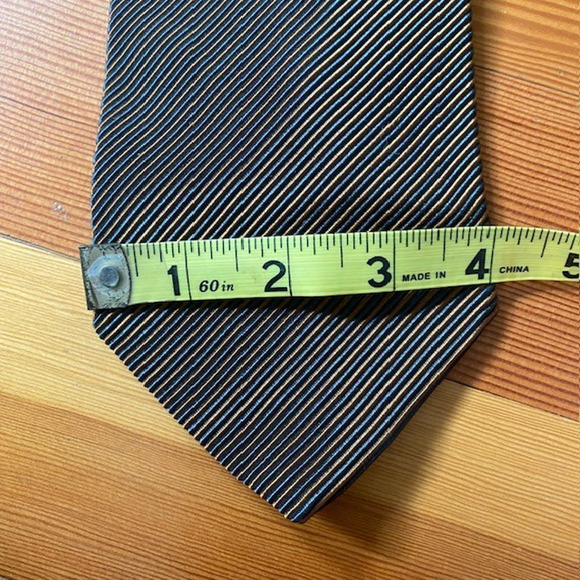 Profuomo Limited Edition Silk Neck Tie Made In Italy Gray Gold Stripe 4 x 58 in - Picture 4 of 4